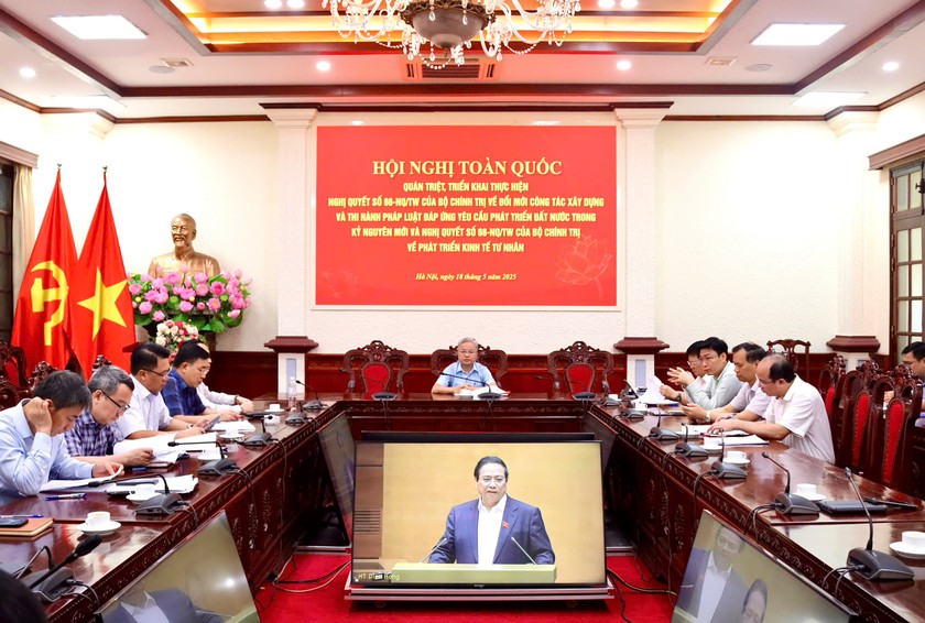 Bộ Tư pháp tham dự hội nghị quán triệt Nghị quyết số 66-NQ/TW và Nghị quyết số 68-NQ/TW